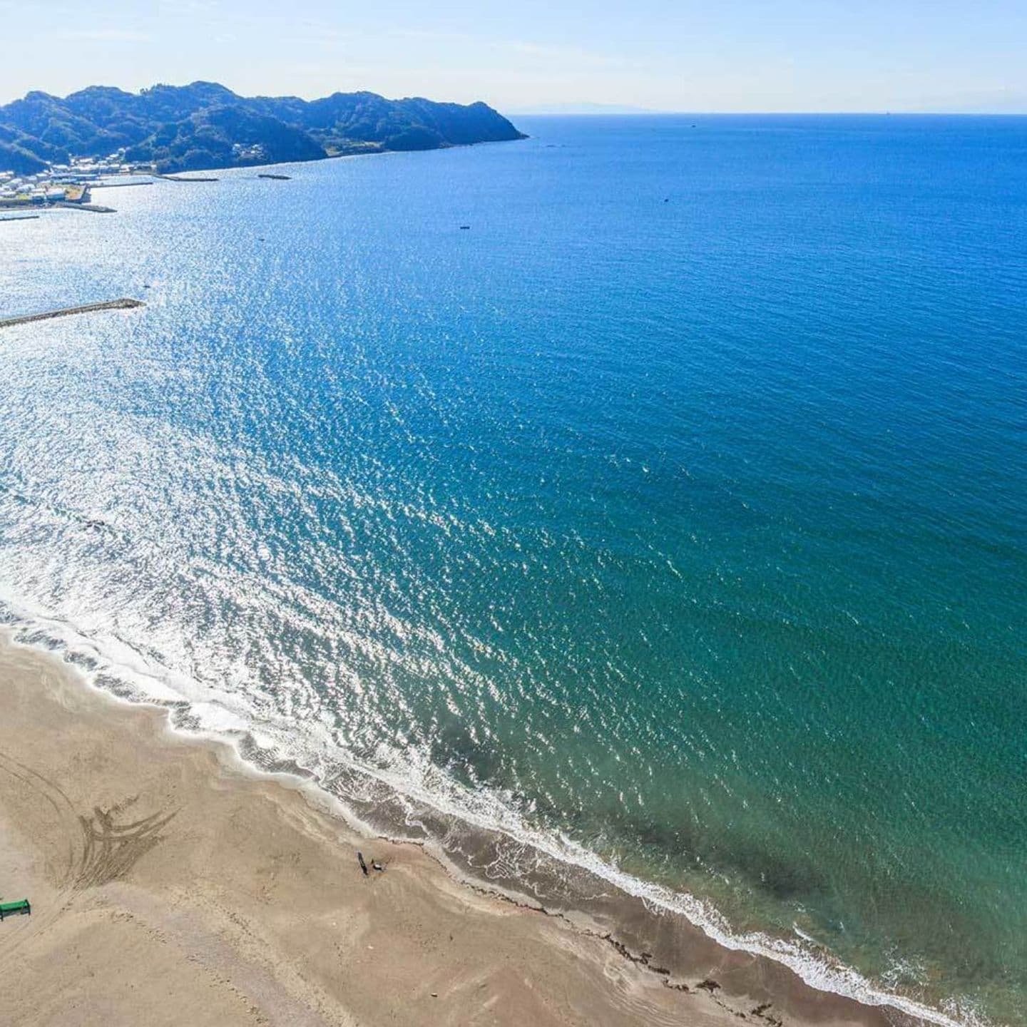 南房総の岩井海水浴場付近の空撮